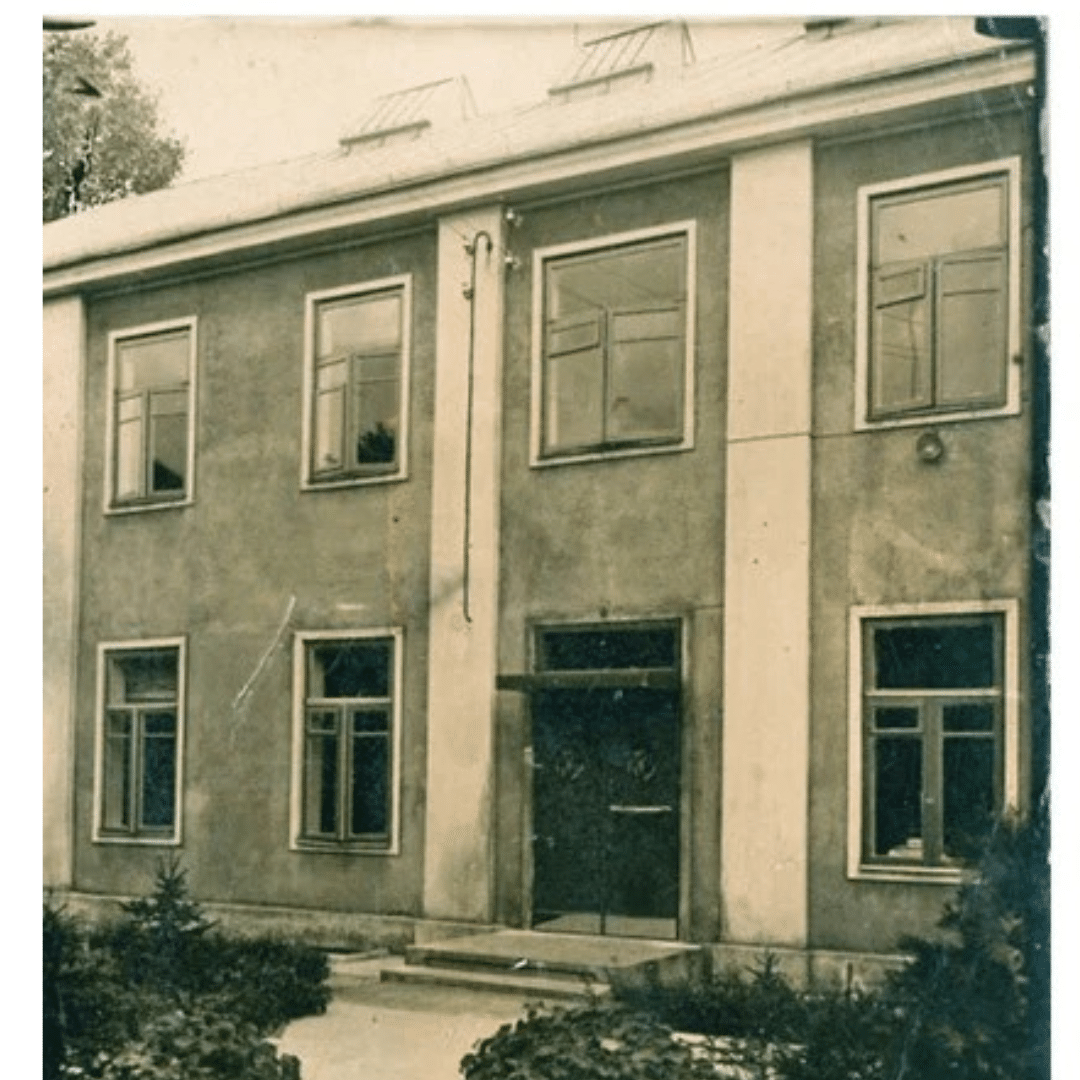 Vilnius YIVO Institute and the Interwar Jewish World